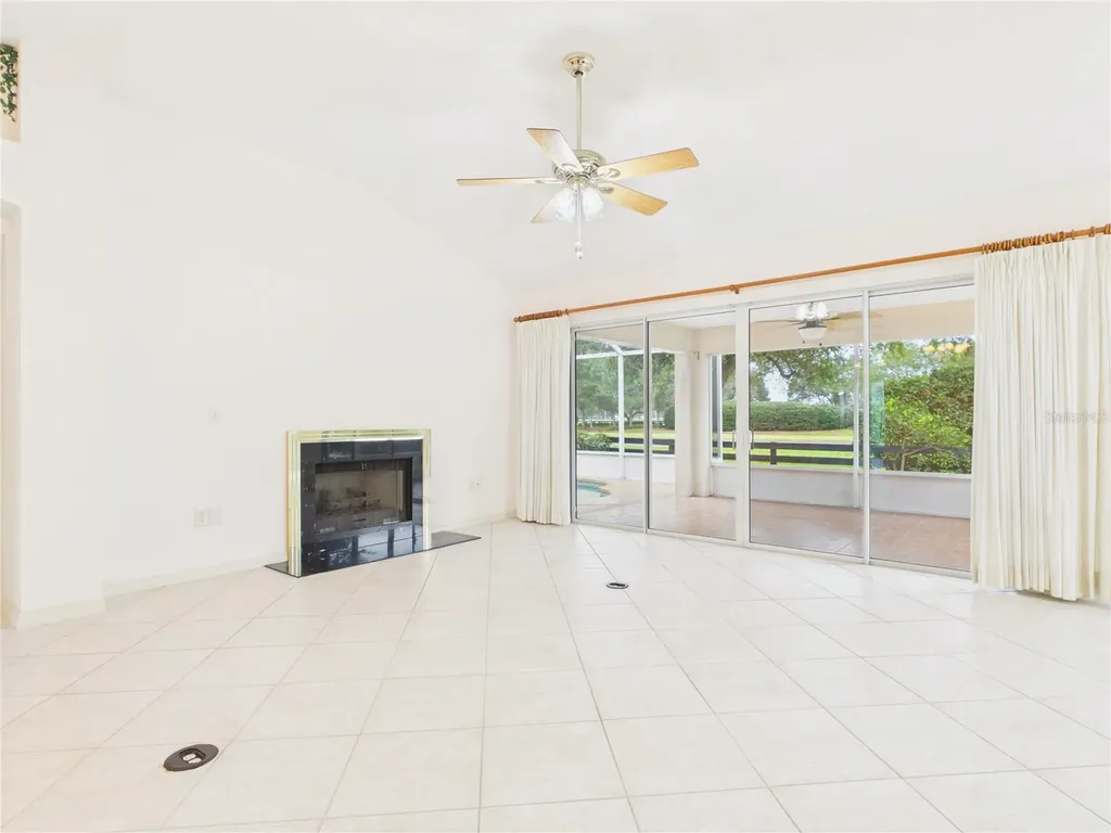 817 Oak Forest Drive The Villages FL 32162