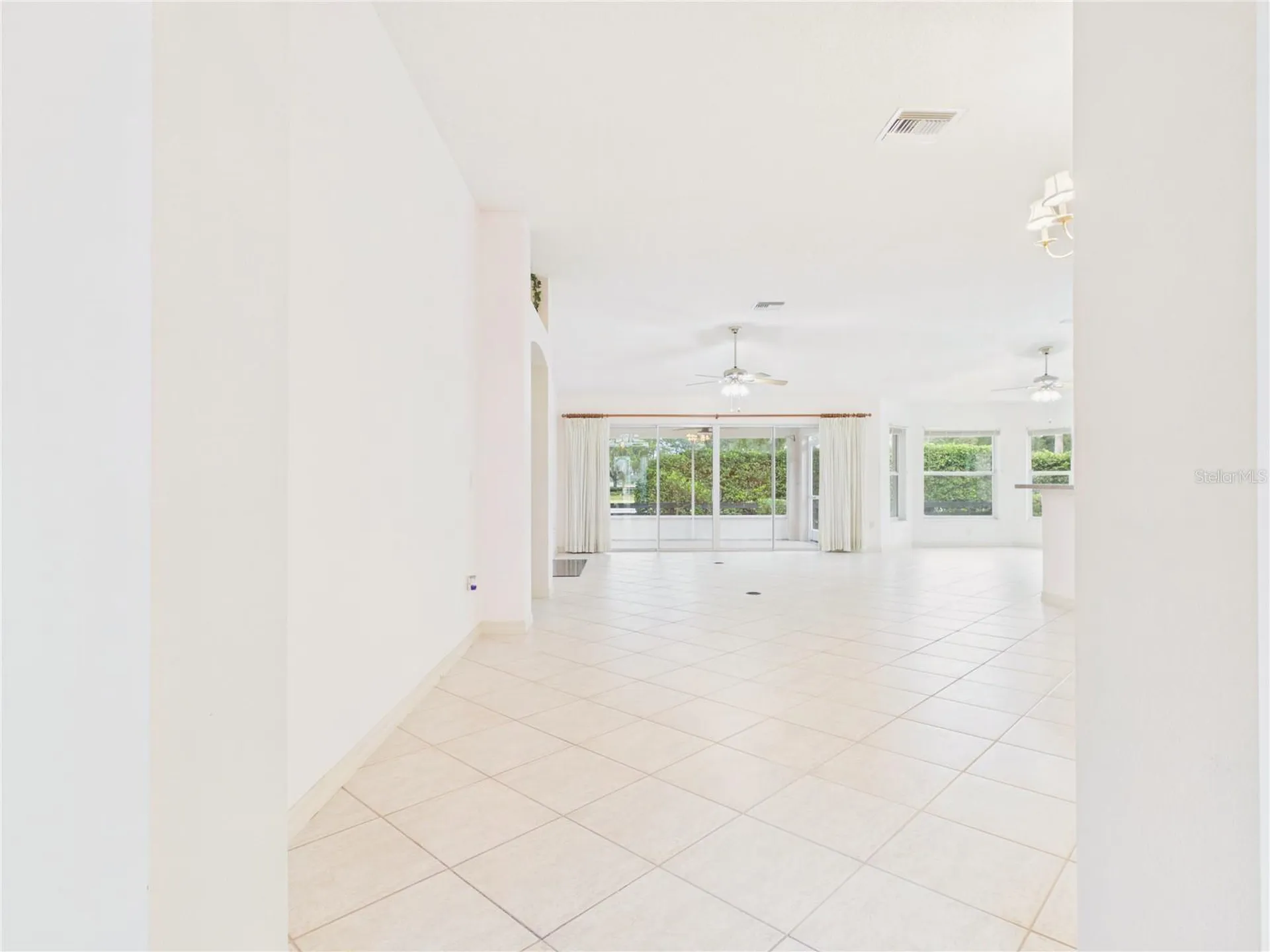 817 Oak Forest Drive The Villages FL 32162