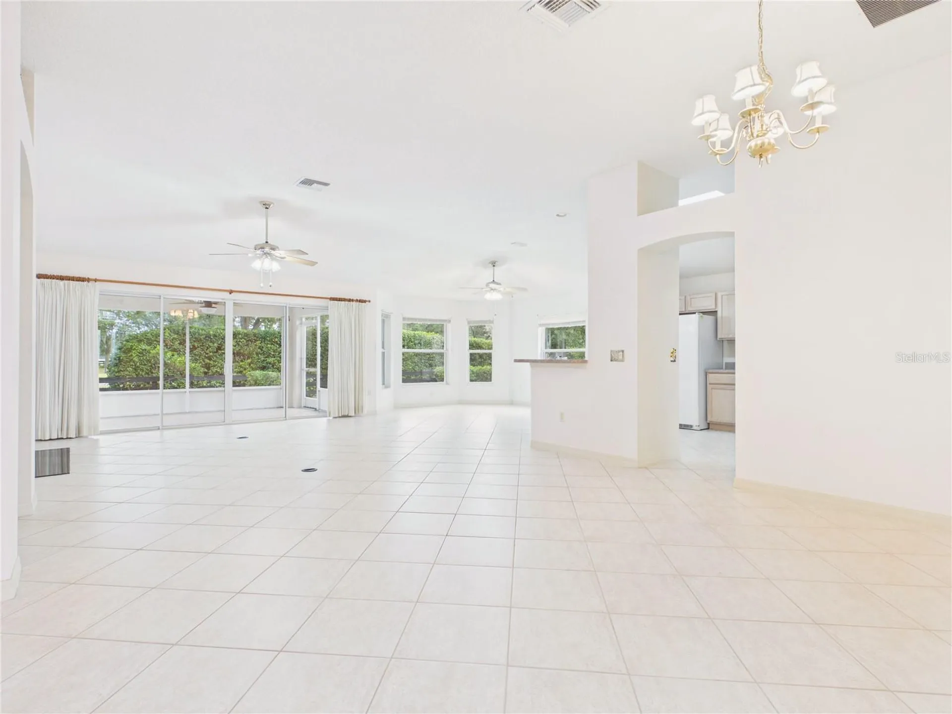 817 Oak Forest Drive The Villages FL 32162
