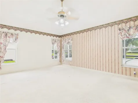 817 Oak Forest Drive The Villages FL 32162