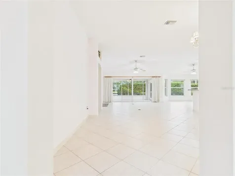 817 Oak Forest Drive The Villages FL 32162
