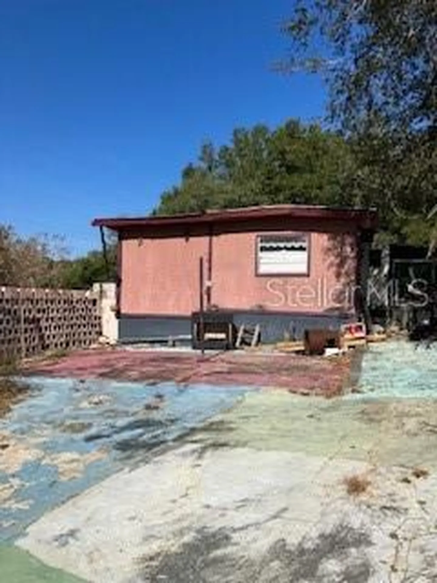 126 Yeatts Avenue Interlachen FL 32148