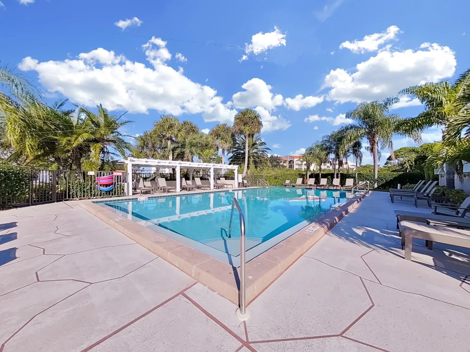 1814 Mariner Drive Tarpon Springs FL 34689
