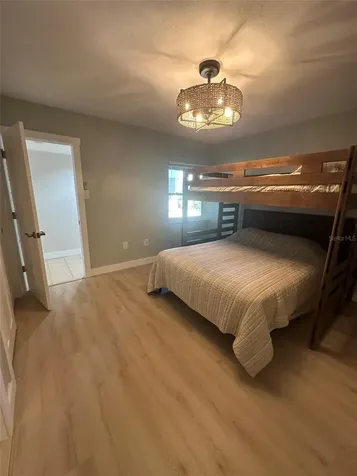 1814 Mariner Drive Tarpon Springs FL 34689