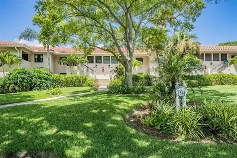 1814 Mariner Drive Tarpon Springs FL 34689