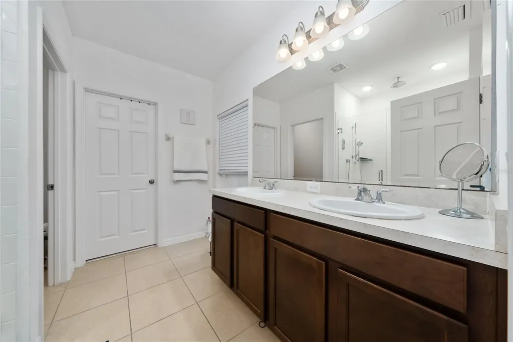 669 Jupiter Beach Road Groveland FL 34736