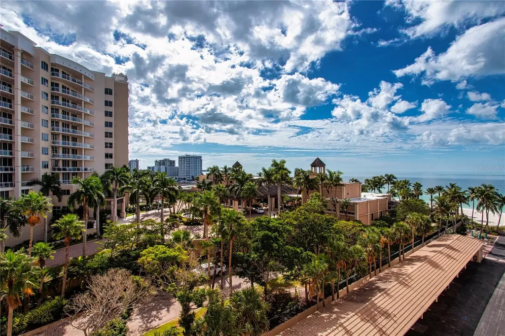 1212 Benjamin Franklin Drive Sarasota FL 34236