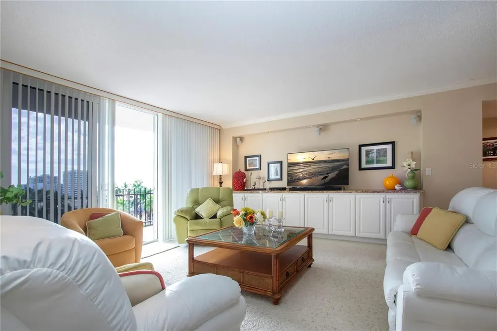 1212 Benjamin Franklin Drive Sarasota FL 34236