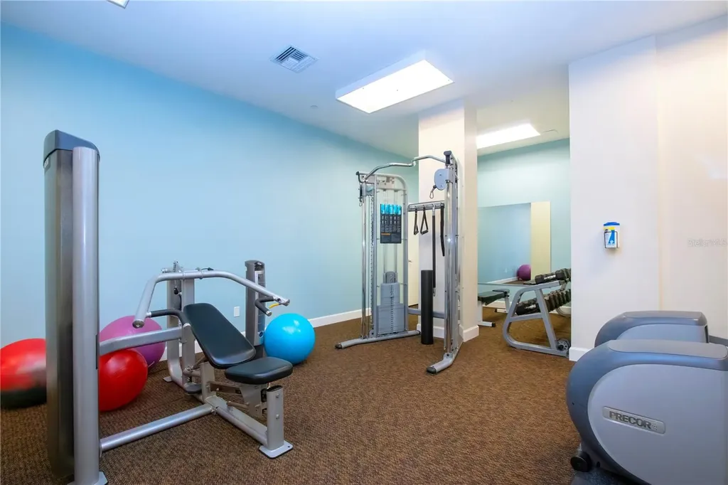 1212 Benjamin Franklin Drive Sarasota FL 34236