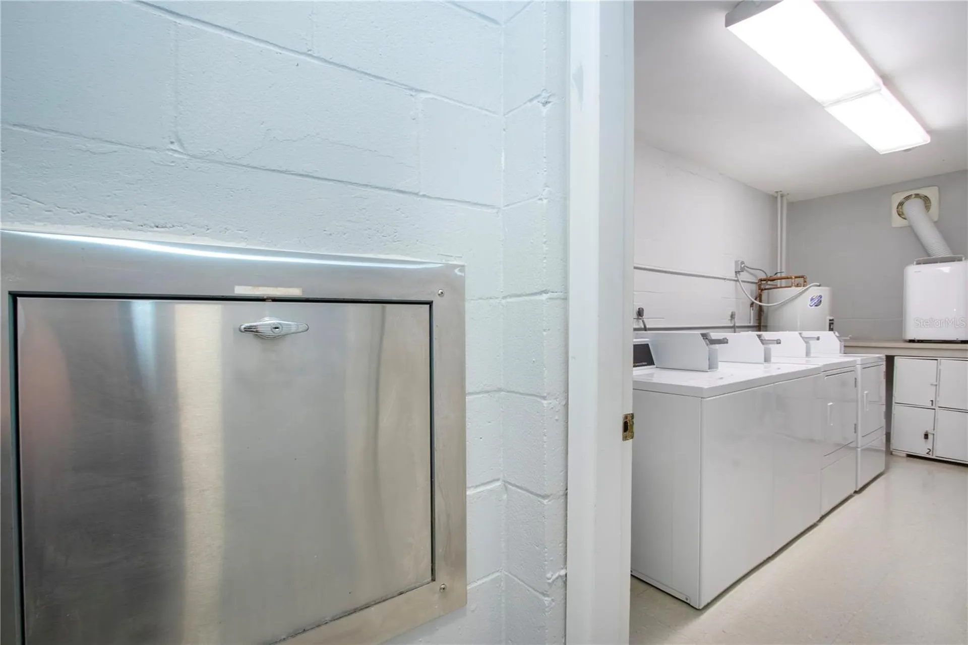 1212 Benjamin Franklin Drive Sarasota FL 34236