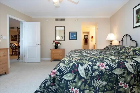 1212 Benjamin Franklin Drive Sarasota FL 34236