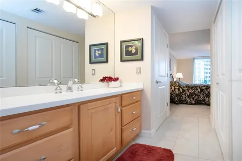 1212 Benjamin Franklin Drive Sarasota FL 34236