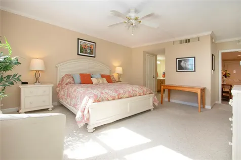 1212 Benjamin Franklin Drive Sarasota FL 34236
