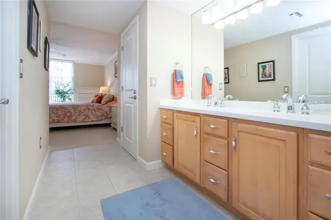 1212 Benjamin Franklin Drive Sarasota FL 34236