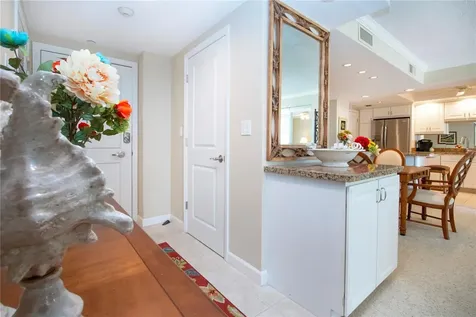 1212 Benjamin Franklin Drive Sarasota FL 34236