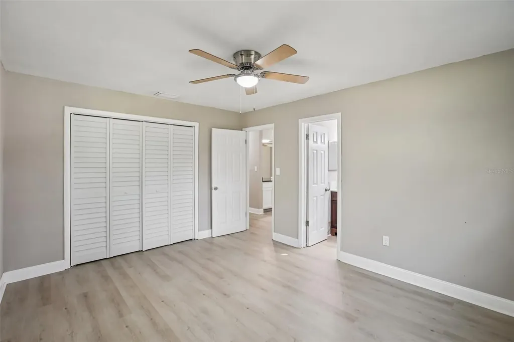 204 E Shell Point Road Ruskin FL 33570