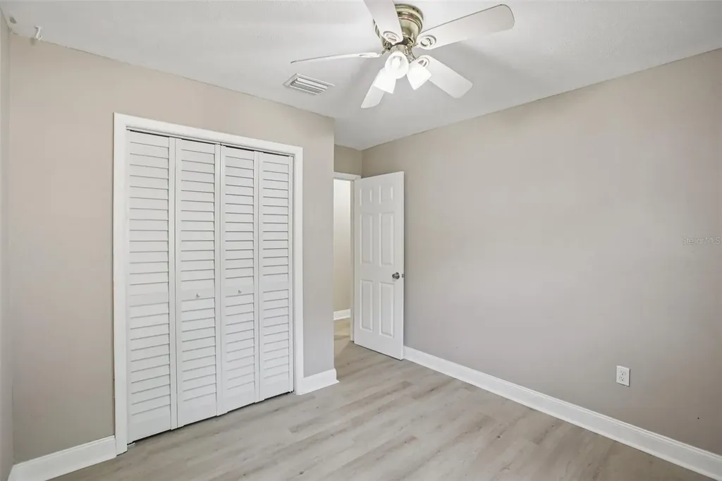 204 E Shell Point Road Ruskin FL 33570