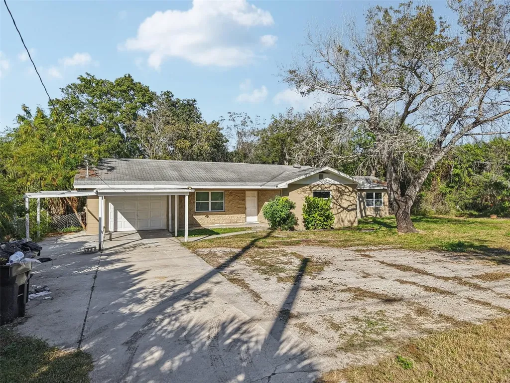 204 E Shell Point Road Ruskin FL 33570