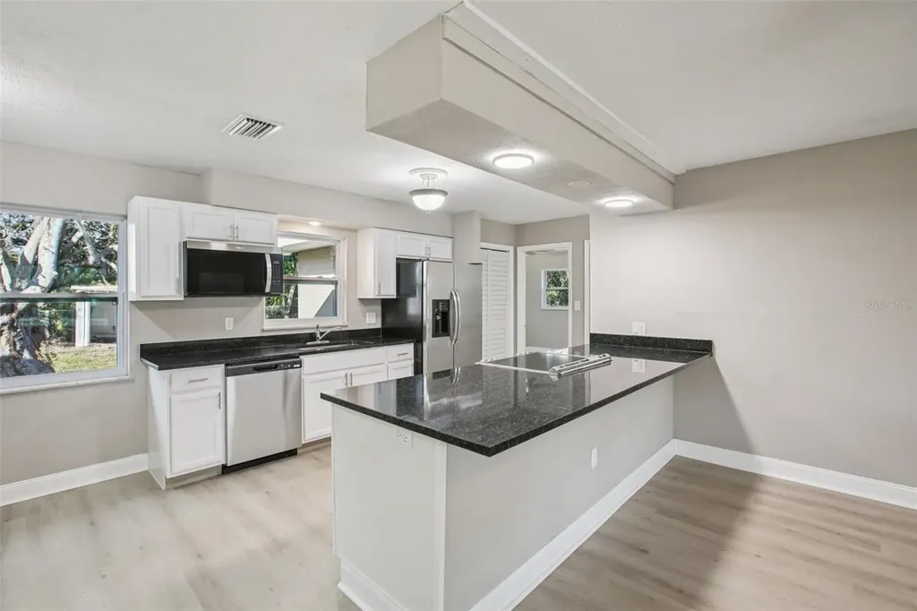 204 E Shell Point Road Ruskin FL 33570