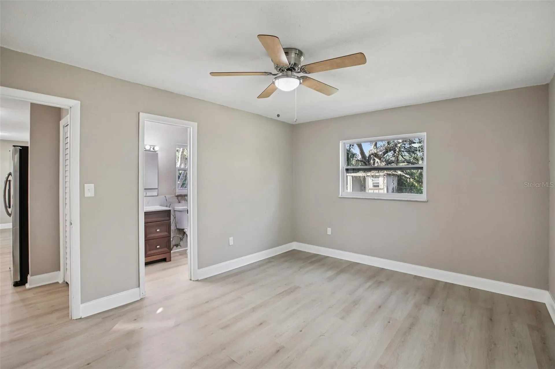 204 E Shell Point Road Ruskin FL 33570