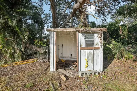 204 E Shell Point Road Ruskin FL 33570
