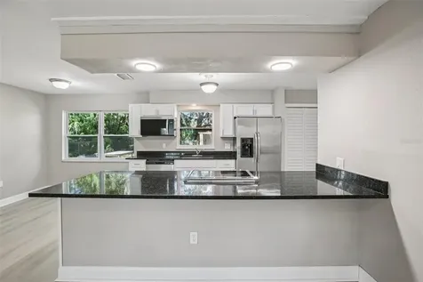 204 E Shell Point Road Ruskin FL 33570