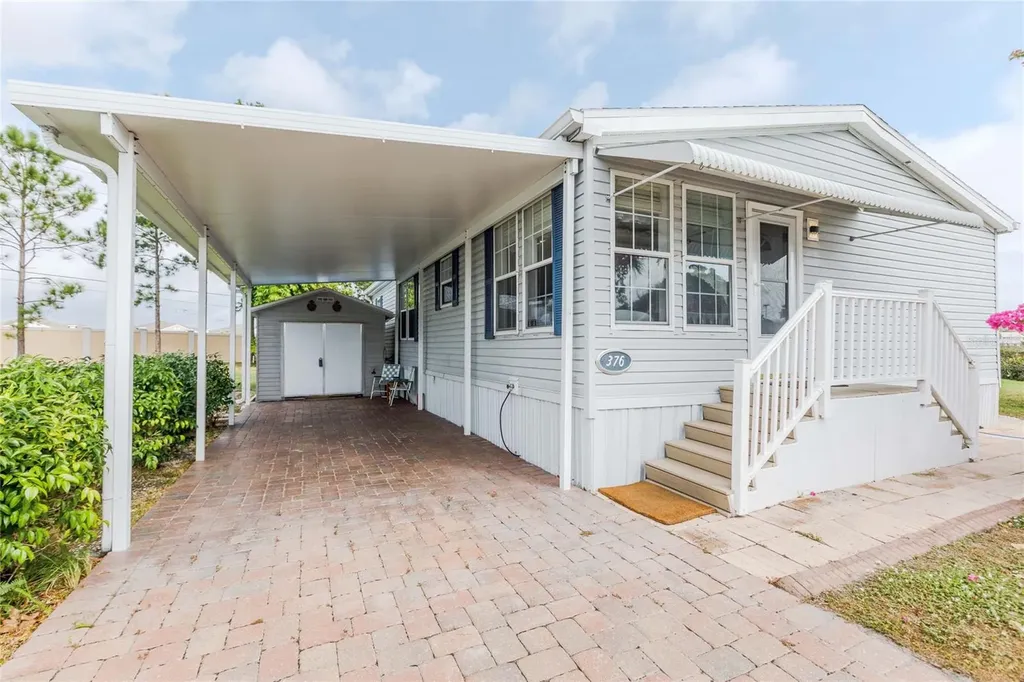 2100 Kings Highway Port Charlotte FL 33980
