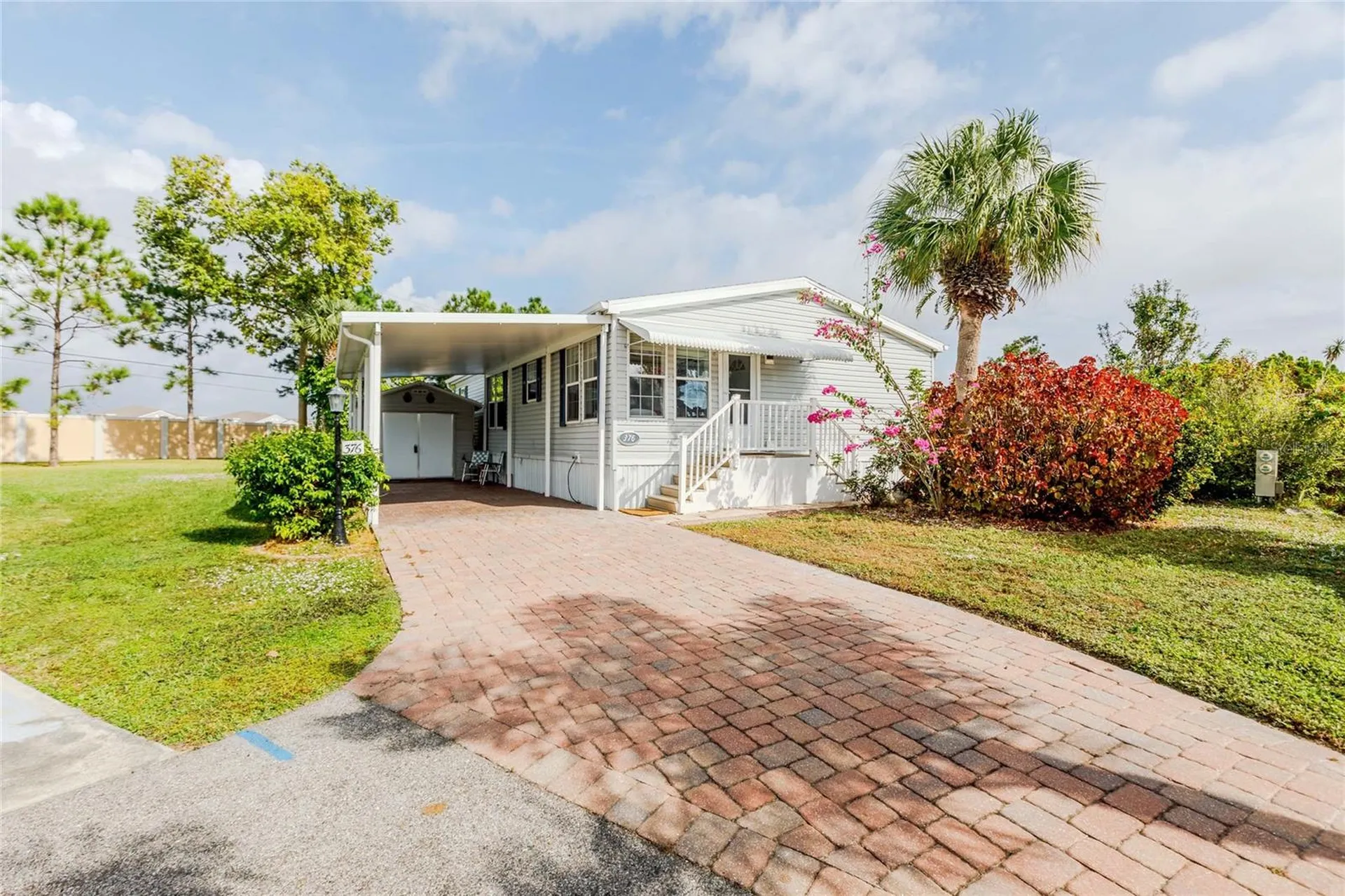 2100 Kings Highway Port Charlotte FL 33980