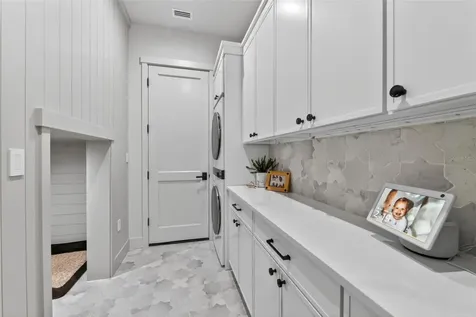 2311 Grove Street Sarasota FL 34239