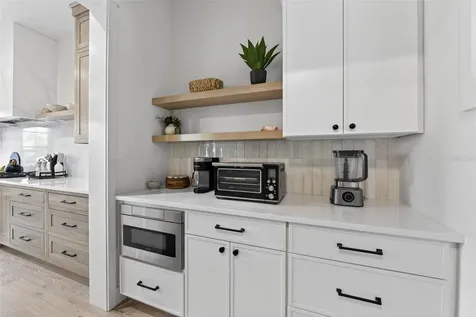 2311 Grove Street Sarasota FL 34239