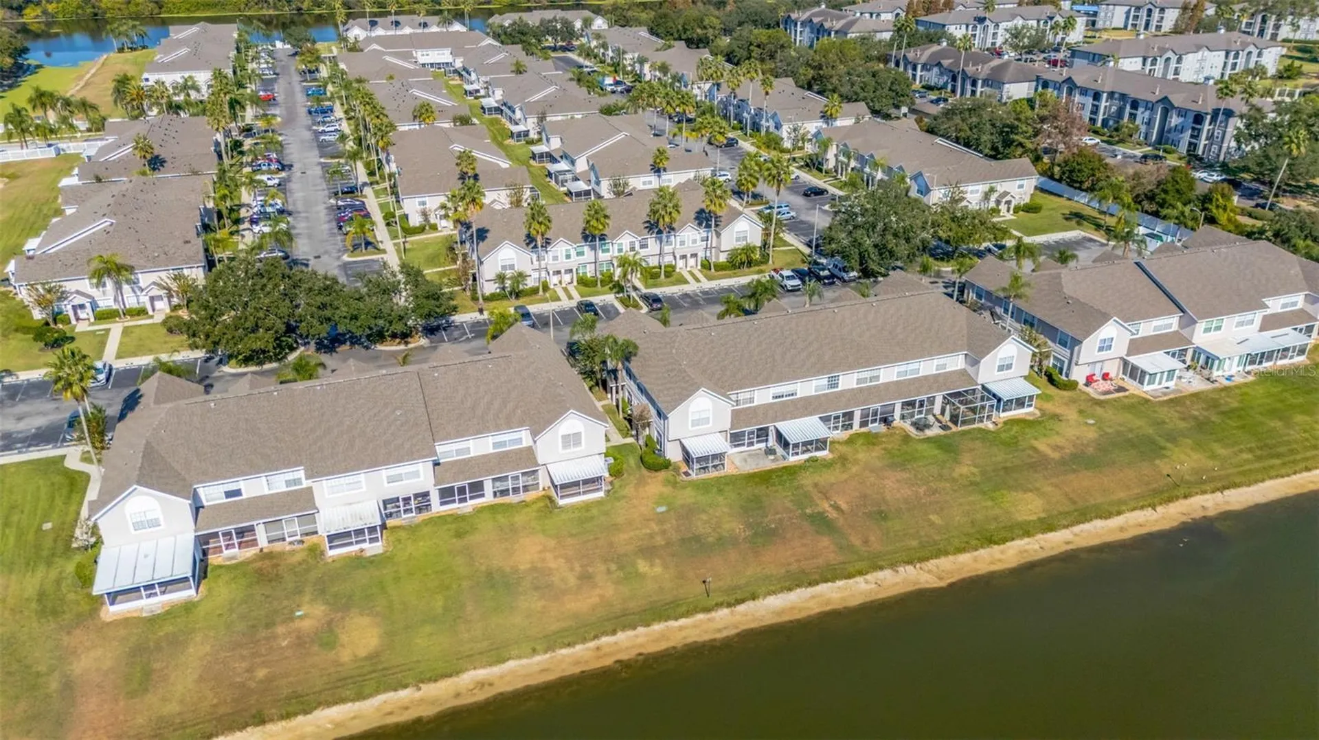 637 Kensington Lake Circle Brandon FL 33511