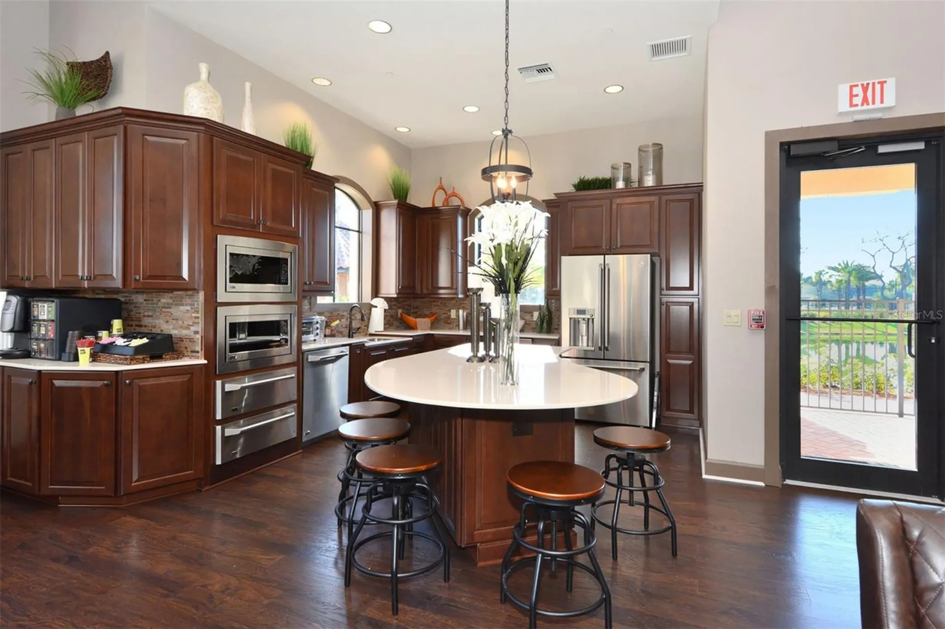 8101 Gabanna Drive Sarasota FL 34231