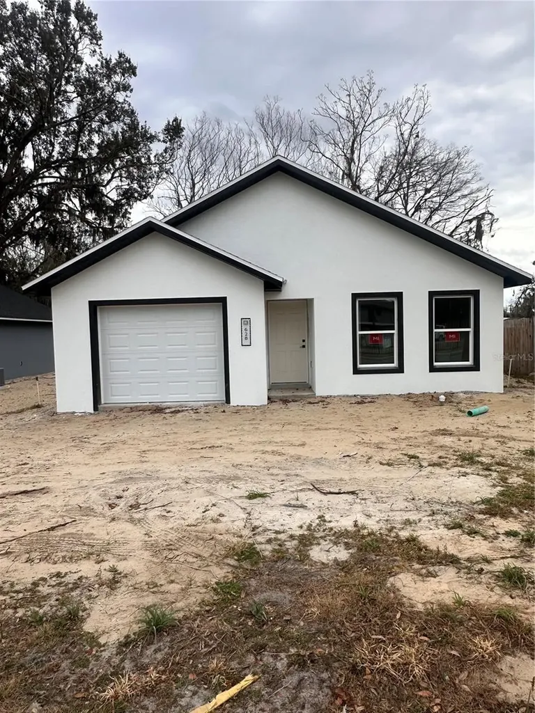 628 NW 2nd Street Ocala FL 34475