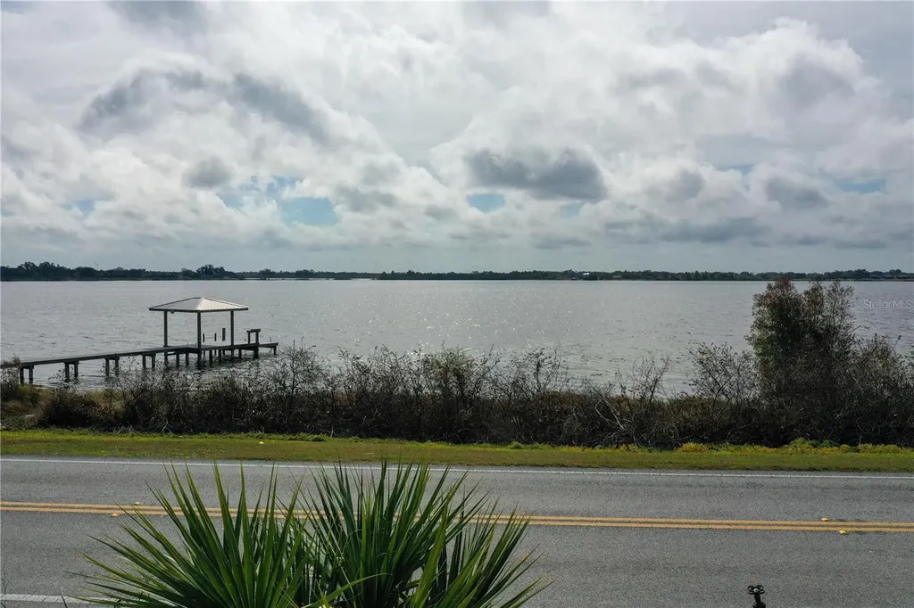 802 Marcia Loop Winter Haven FL 33884