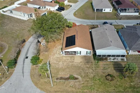 802 Marcia Loop Winter Haven FL 33884