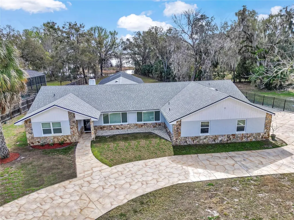 223 S Nesbitt Terrace Inverness FL 34450