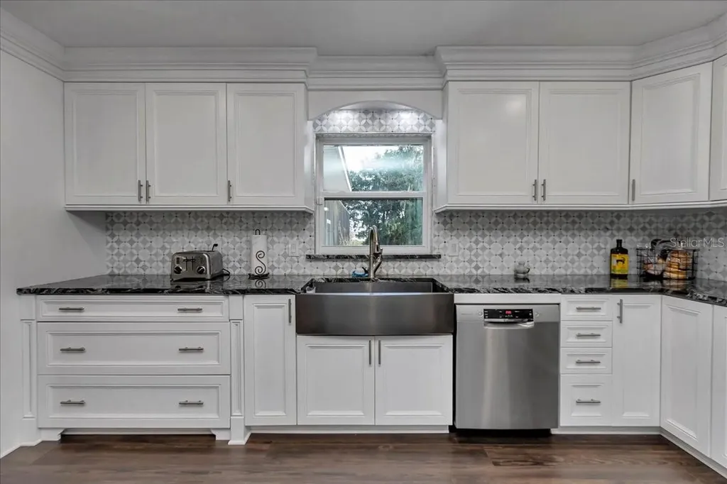 223 S Nesbitt Terrace Inverness FL 34450