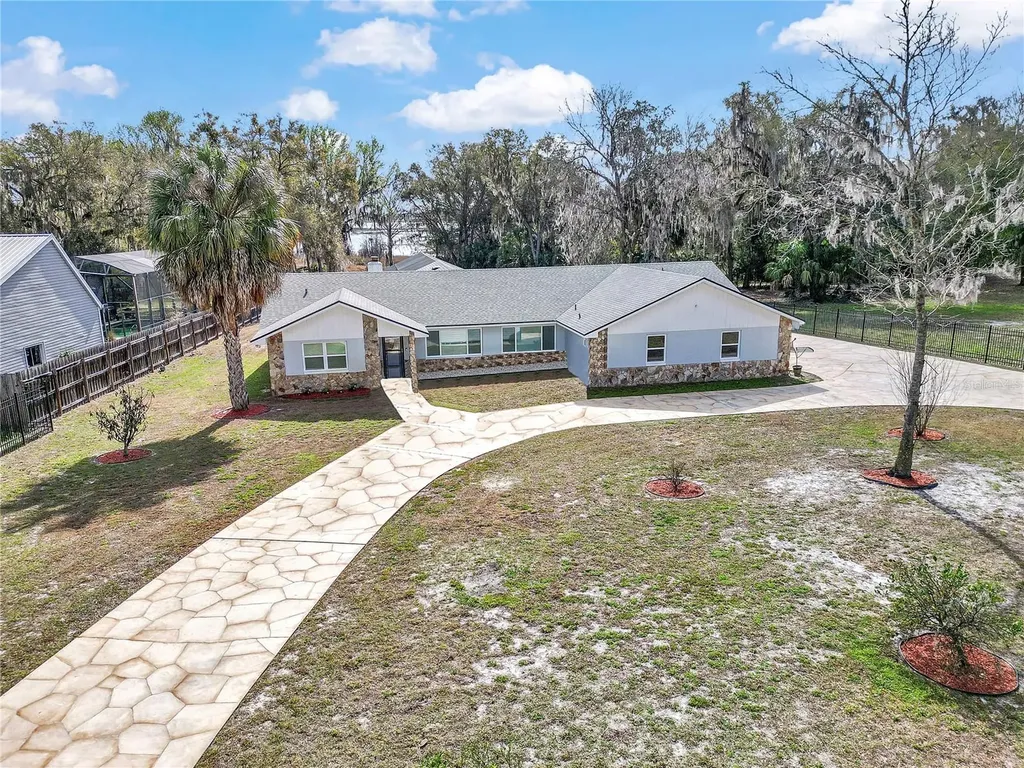 223 S Nesbitt Terrace Inverness FL 34450