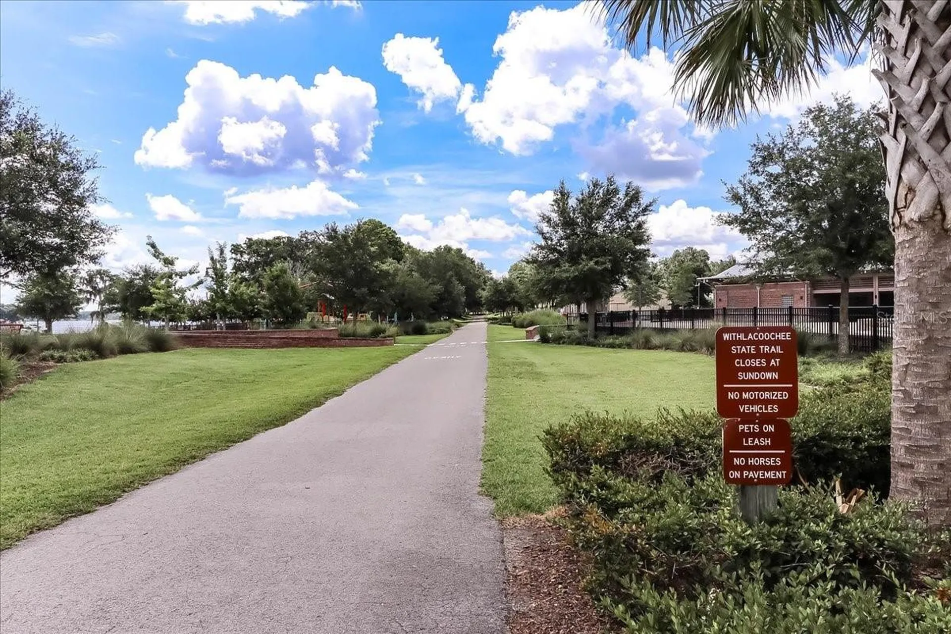 223 S Nesbitt Terrace Inverness FL 34450