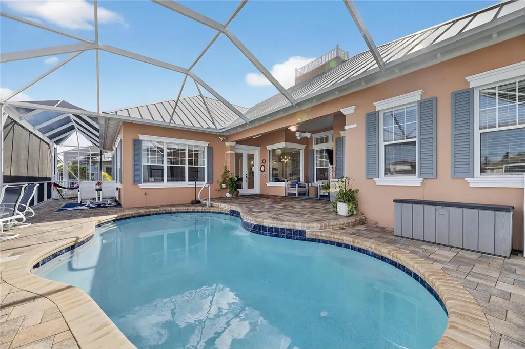 719 Islebay Drive Apollo Beach FL 33572