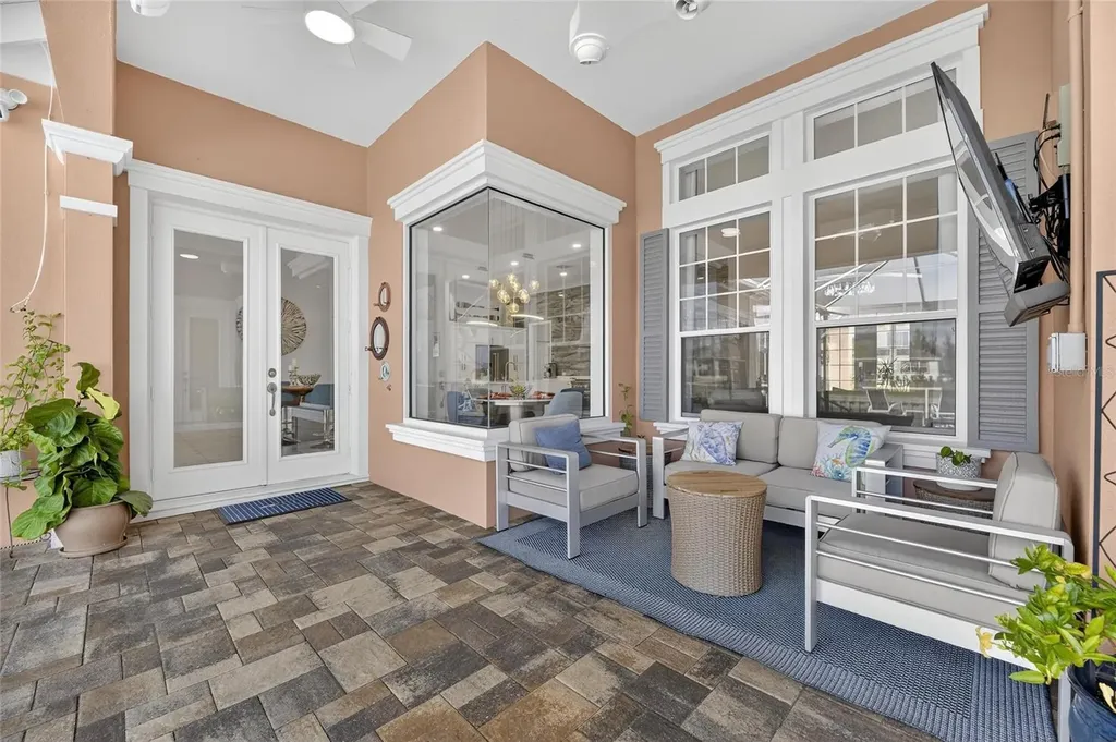 719 Islebay Drive Apollo Beach FL 33572