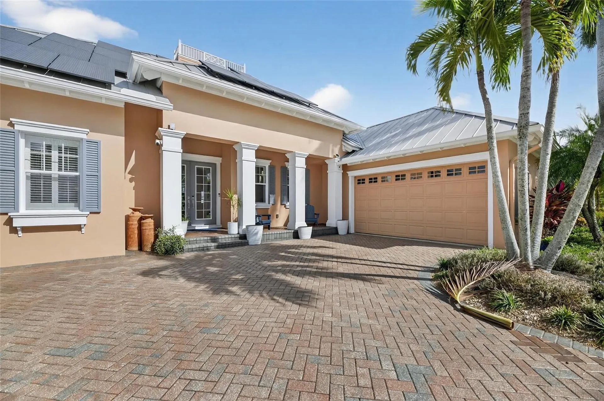 719 Islebay Drive Apollo Beach FL 33572