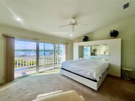2486 Harbour Cove Drive Hutchinson Island FL 34949