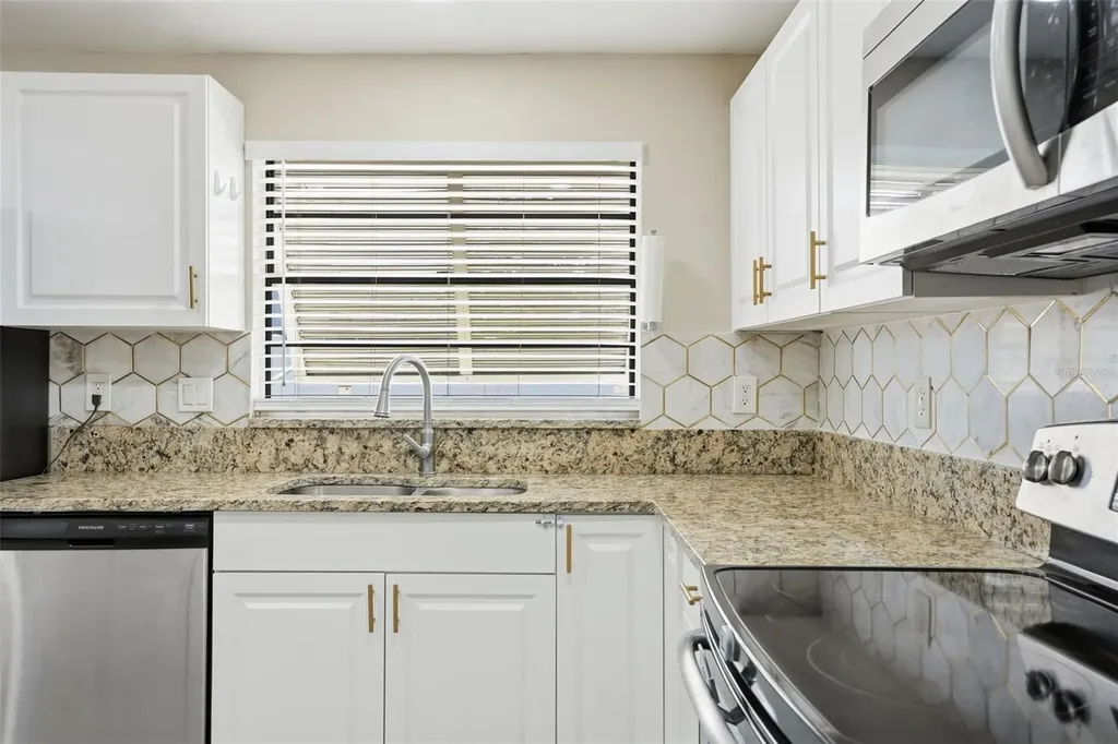 7026 Whitethorn Court Port Richey FL 34668