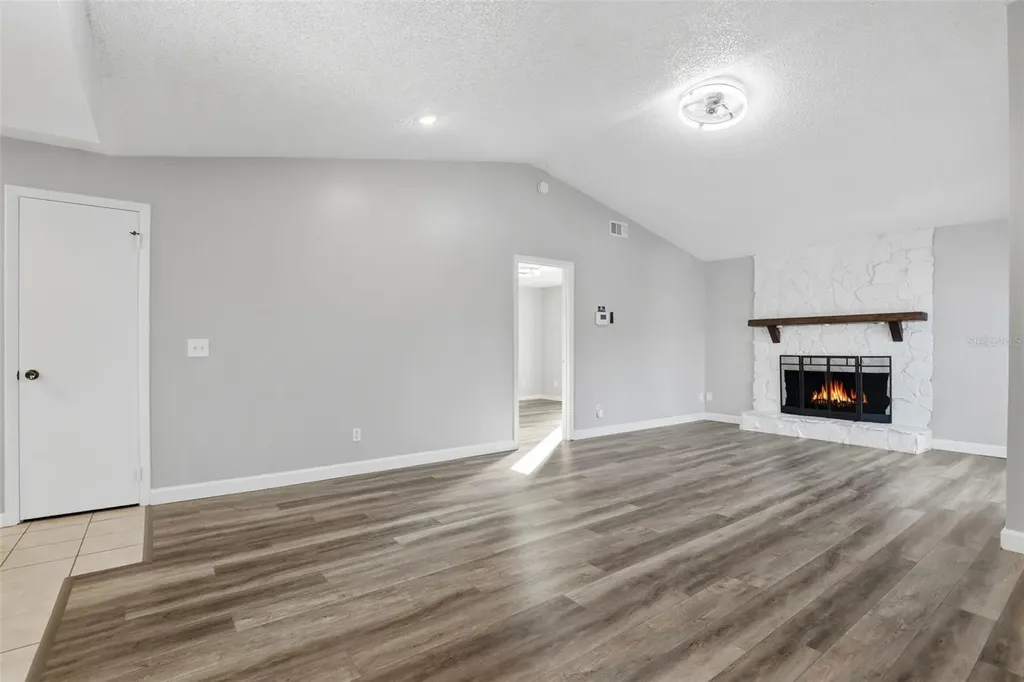 3304 Jon Jon Drive Orlando FL 32822