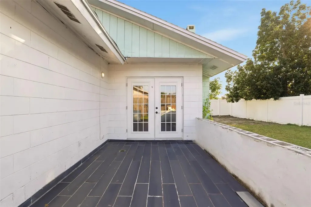 3304 Jon Jon Drive Orlando FL 32822