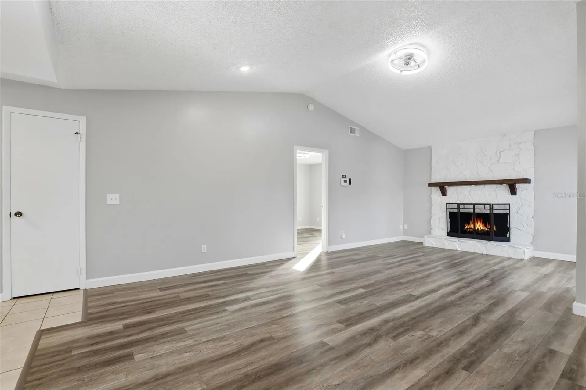 3304 Jon Jon Drive Orlando FL 32822