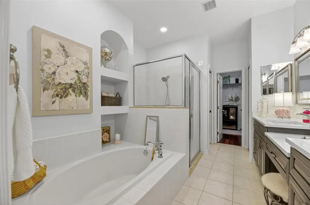 5612 Golden Isles Drive Apollo Beach FL 33572