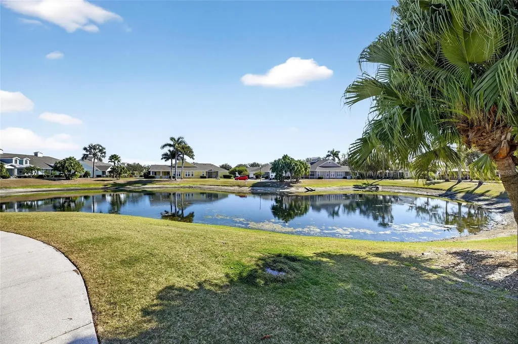 5612 Golden Isles Drive Apollo Beach FL 33572