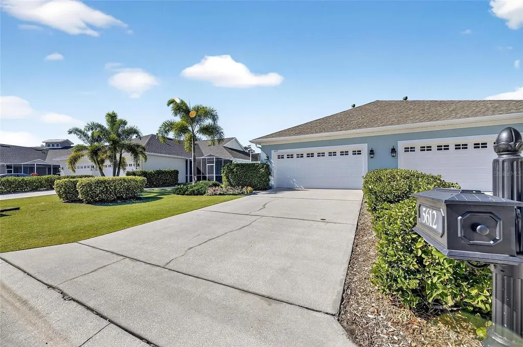 5612 Golden Isles Drive Apollo Beach FL 33572